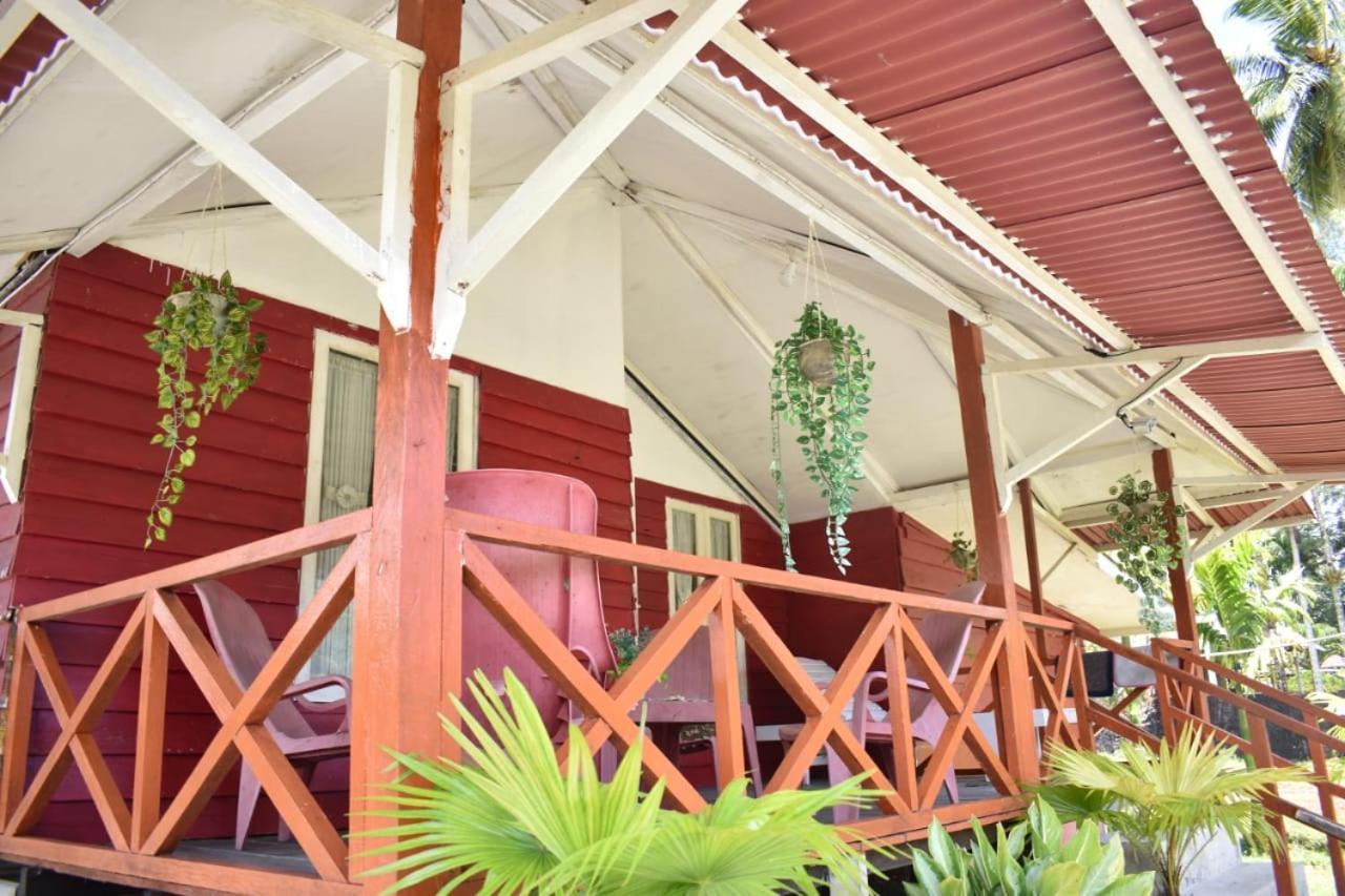 Pondok Oma Lasikin Exterior photo